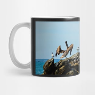 Pélican prenant sont envol Mug